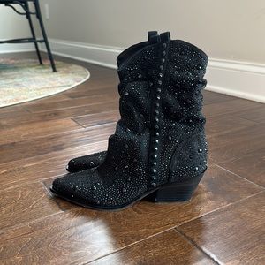 Jessica Simpson Zellya Black Boots